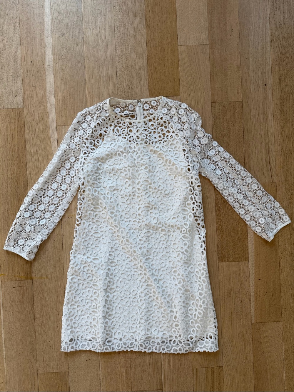 Paule Ka White Floral embroidery Lace Dress size small